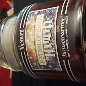 Yankee Candle FESTIVAL OF LIGHTS candle